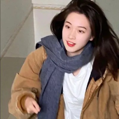波丽士很忙